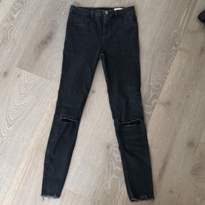 Black Distressed Zara Jeans